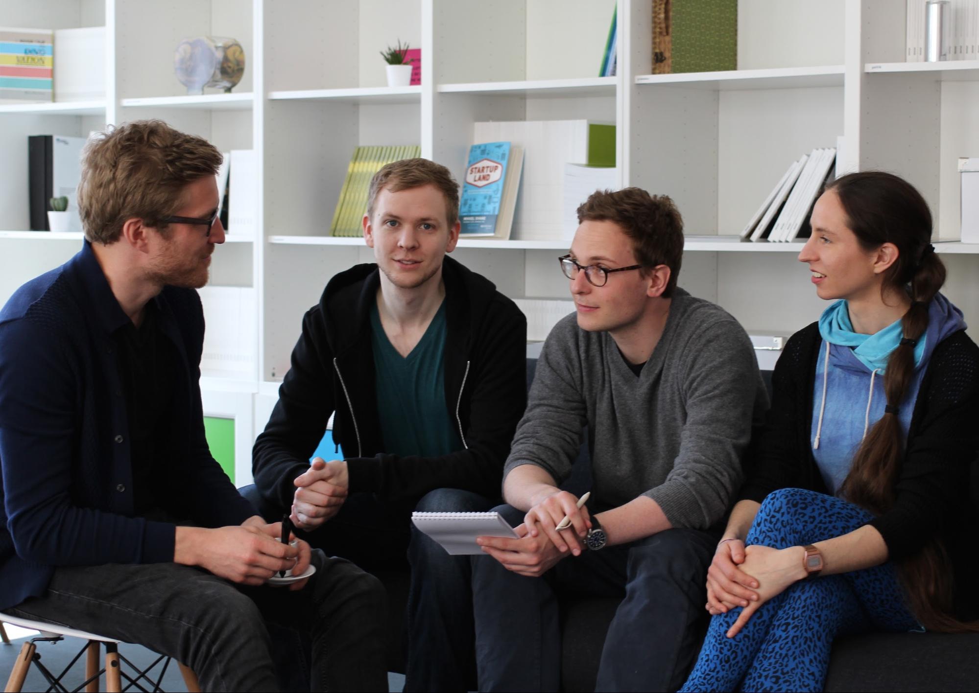 Das Team von links nach rechts: Benedikt Fecher, Armin Sauermann, Sascha Friesike, Kaja Scheliga (es fehlen: Cornelius Puschmann, Marcel Hebing und Sönke Bartling)