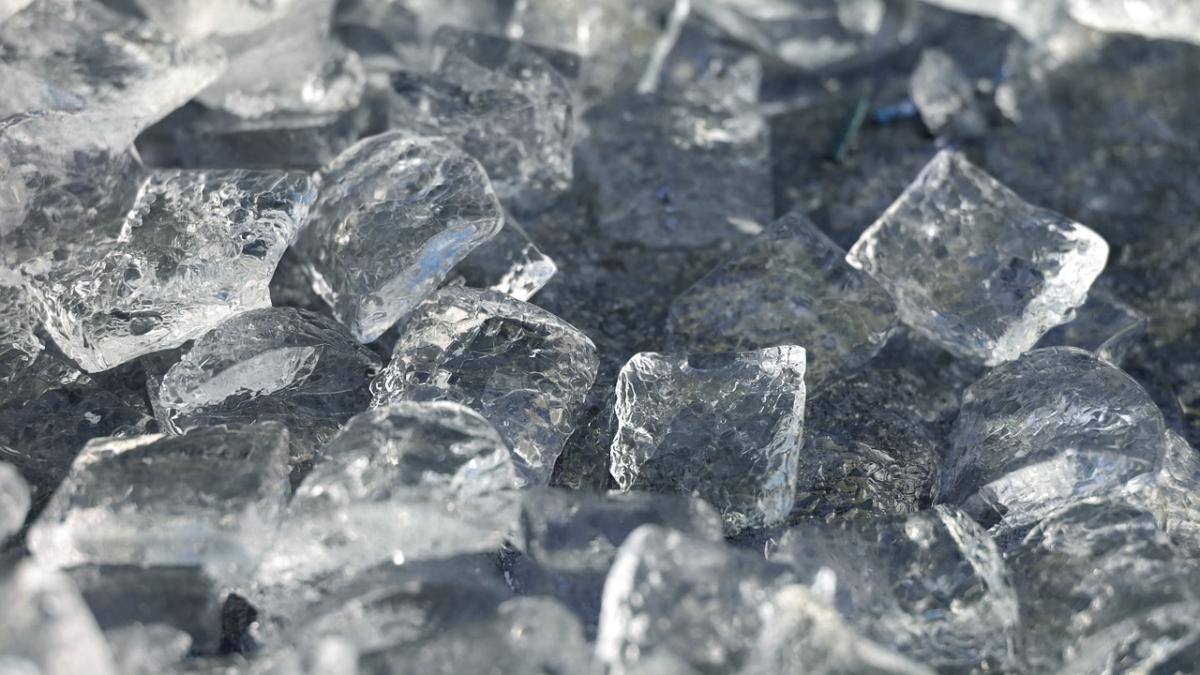 ice-cubes-1194502_1280
