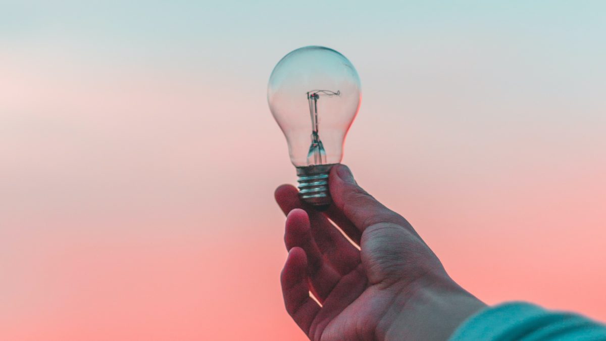 Studentische*r Mitarbeiter*innen (m/w/d) für das Projekt “Ethik der Digitalisierung” Studentische*r Mitarbeiter*innen (m/w/d) für das Projekt “Ethik der Digitalisierung” | HIIG