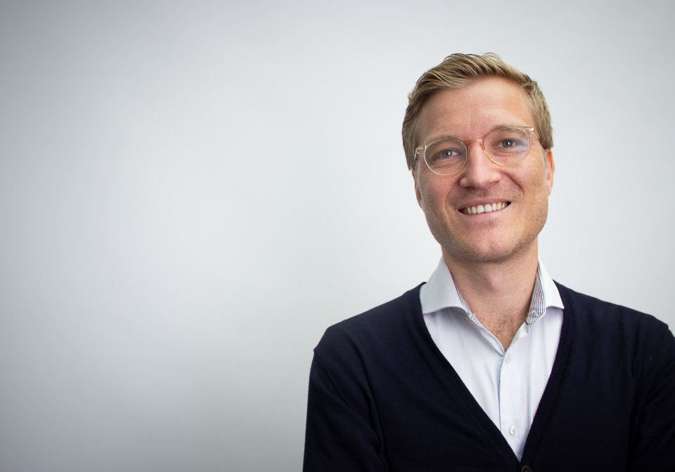 Dr Benedikt Fecher Associated Researcher Democratic Change And Dr Benedikt Fecher Associated Researcher Democratic Change And