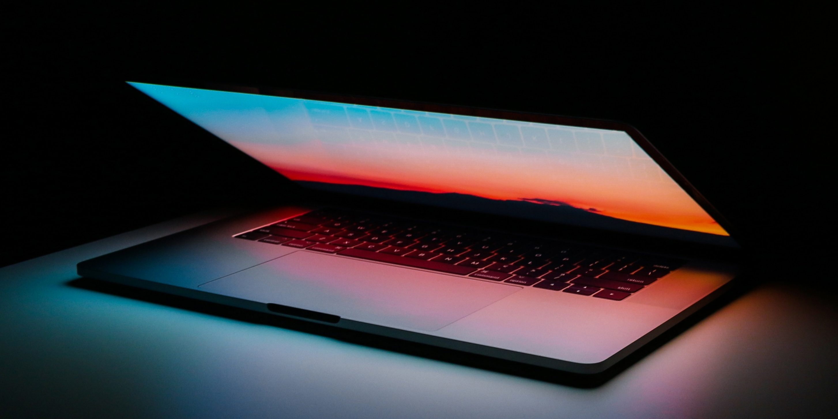 ales-nesetril-734016-unsplash Cropped ales-nesetril-734016-unsplash Cropped